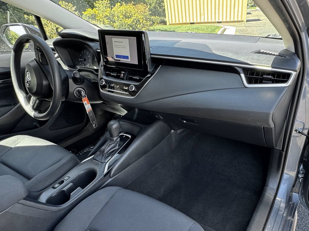 Used 2024 Toyota Corolla LE FWD image 35