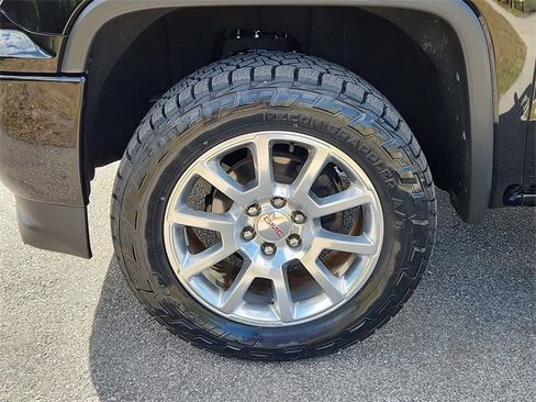 Used 2018 GMC Sierra 1500 Denali image 6