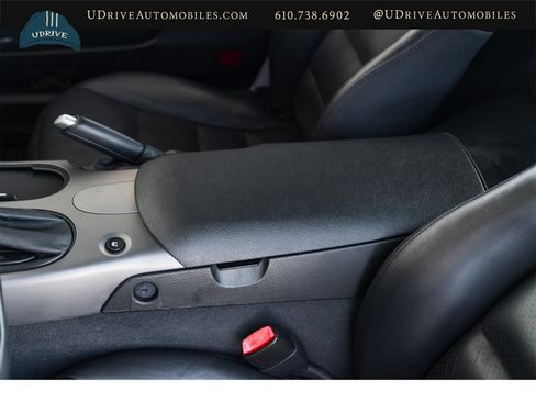 Used 2006 Chevrolet Corvette Coupe w/ Preferred Equipment Group RWD image 38