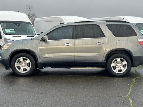 Used 2008 GMC Acadia SLT w/ Convenience Package image 7