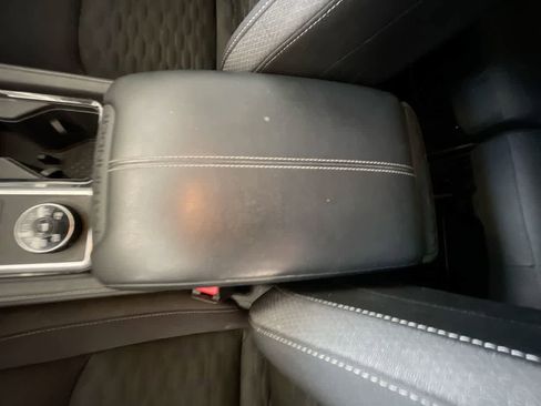 Used 2022 Nissan Pathfinder SV image 20