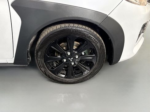 Used 2024 Mitsubishi Mirage Black Edition FWD image 31