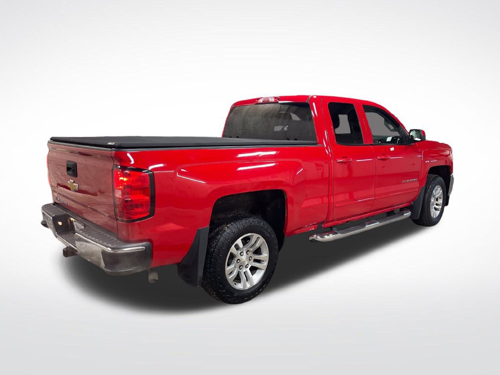 Used 2017 Chevrolet Silverado 1500 LT w/ All Star Edition AWD/4WD image 5
