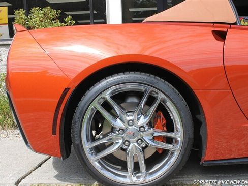 Used 2015 Chevrolet Corvette Stingray Convertible w/ 3LT Preferred Equipment Group RWD image 31