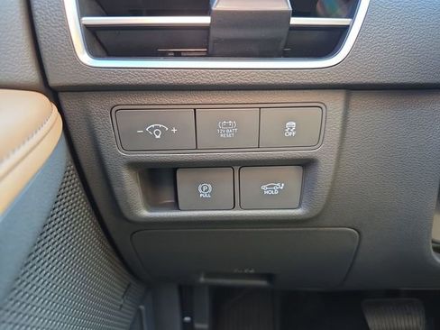 Used 2026 Hyundai Sonata Limited image 38