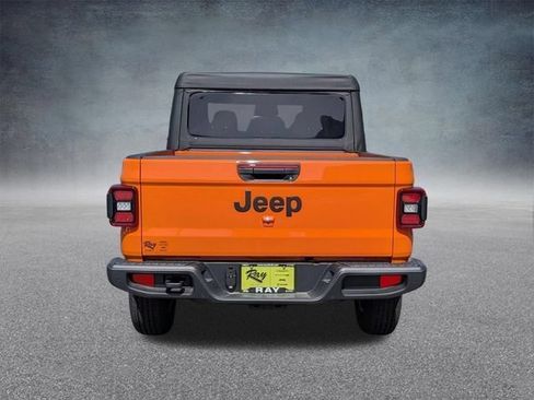 New 2026 Jeep Gladiator Sport AWD/4WD image 5