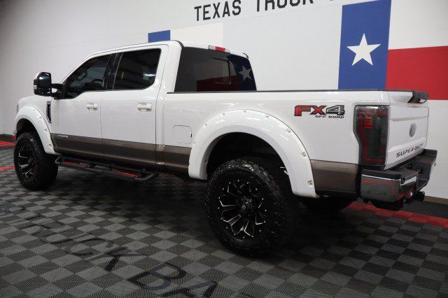 Used 2019 Ford F250 Lariat w/ Lariat Value Package AWD/4WD image 11