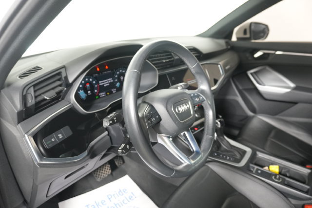 Used 2023 Audi Q3 2.0T Premium AWD/4WD image 23
