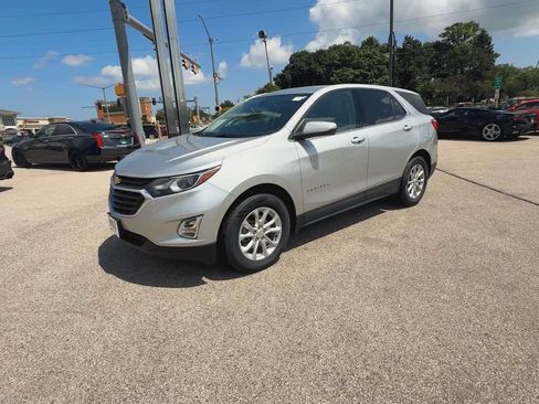 Certified 2019 Chevrolet Equinox LT FWD image 4