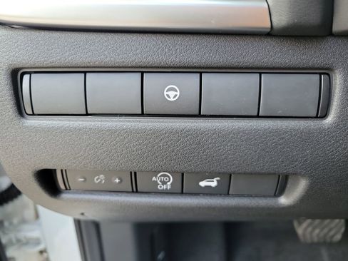 New 2026 Nissan Rogue Platinum image 26