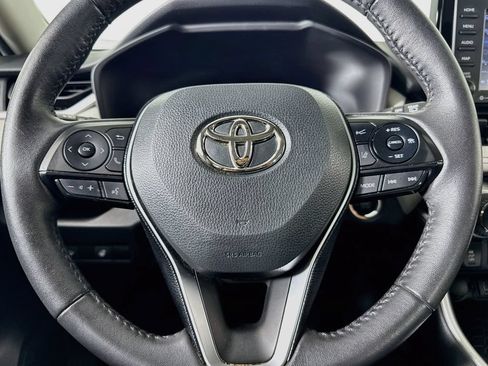 Used 2021 Toyota RAV4 XLE w/ XLE Grade Weather Package AWD/4WD image 34