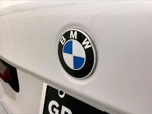 Used 2023 BMW 530i xDrive w/ Premium Package AWD/4WD image 32