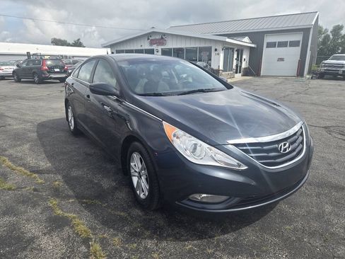 Used 2013 Hyundai Sonata GLS w/ Popular Equipment Pkg FWD image 4