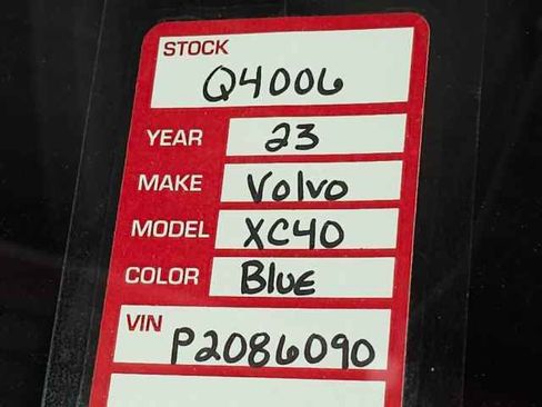 Certified 2023 Volvo XC40 Recharge Ultimate w/ Protection Package Premier image 39