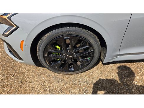Used 2026 Kia K5 GT w/ GT1 Package FWD image 8