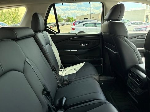 Certified 2026 Honda Pilot Touring image 6
