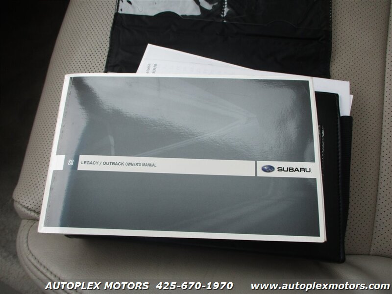 Used 2008 Subaru Outback 2.5XT Limited AWD/4WD image 34