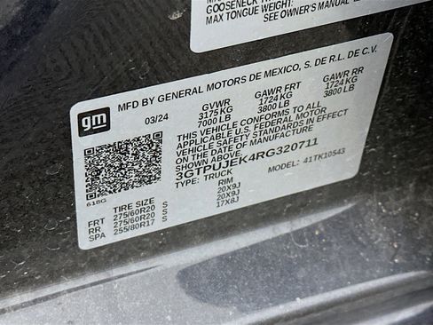 Used 2024 GMC Sierra 1500 Elevation image 12