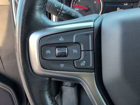 Used 2021 Chevrolet Silverado 1500 LT w/ Convenience Package II image 16