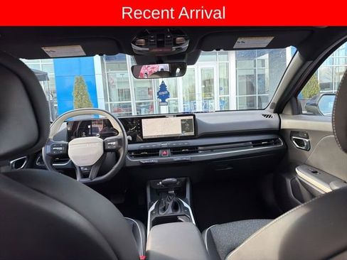 Used 2025 Kia K4 GT-Line w/ GT-Line Sunroof Package image 8