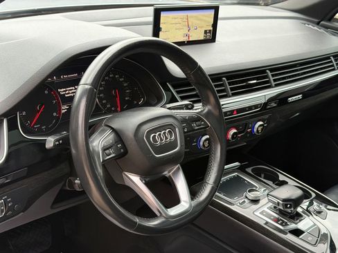 Used 2019 Audi Q7 3.0T Premium w/ Convenience Package AWD/4WD image 25