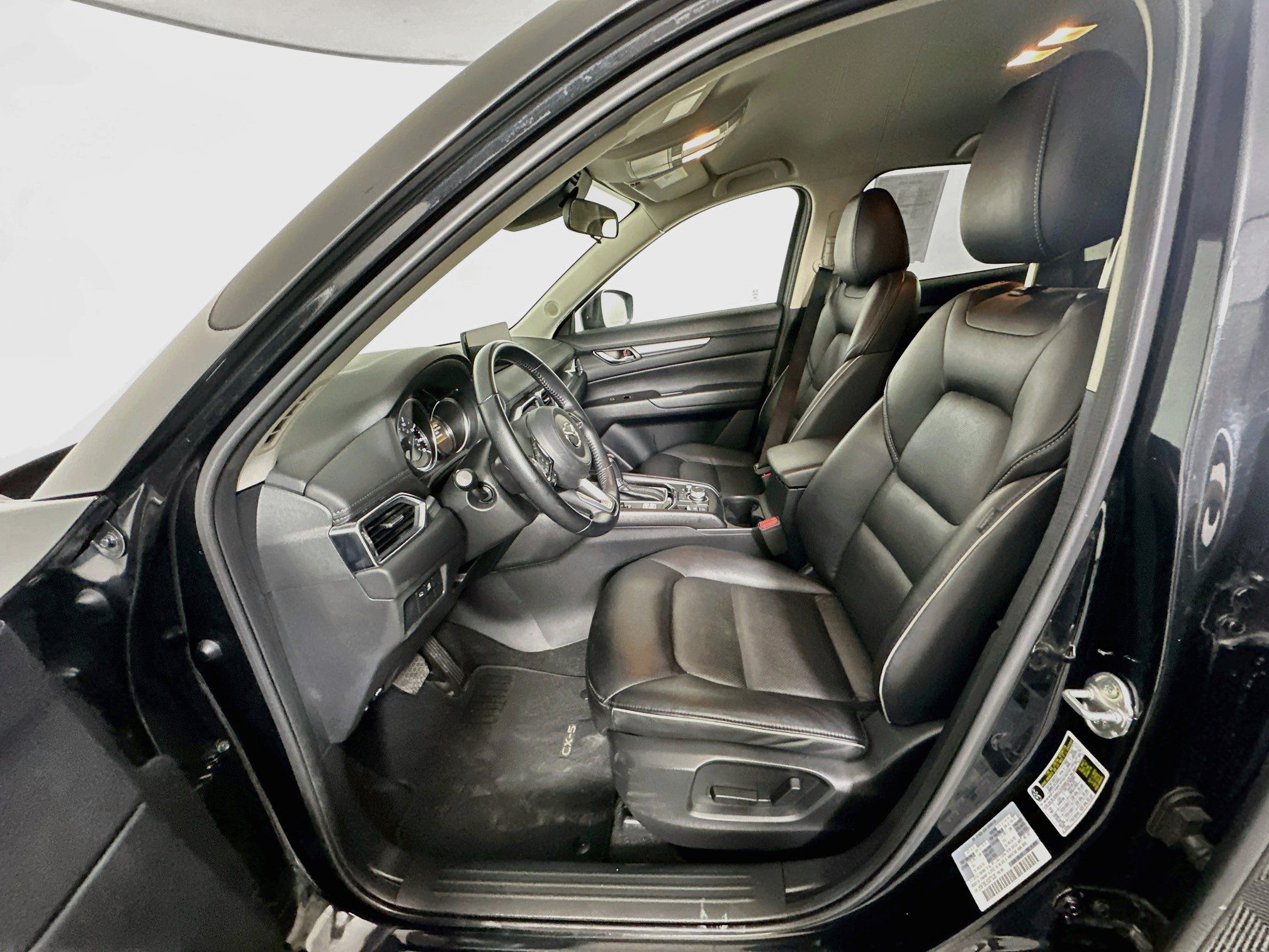 Used 2025 MAZDA CX-5 AWD 2.5 S w/ Select Package image 13