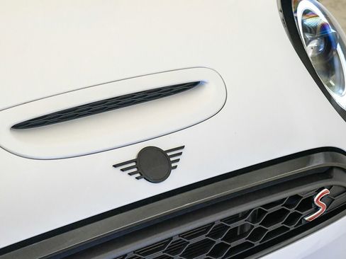 Used 2024 MINI Cooper S FWD image 8