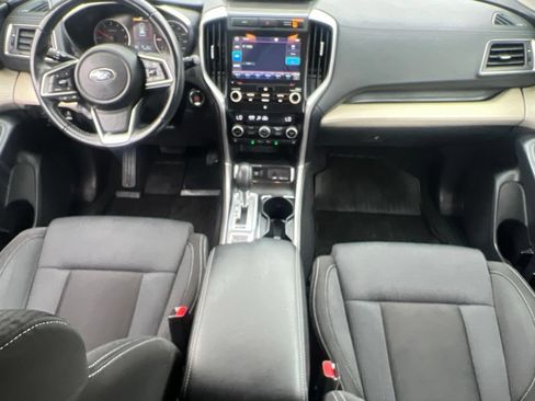 Used 2022 Subaru Ascent Premium w/ Convenience Package AWD/4WD image 19