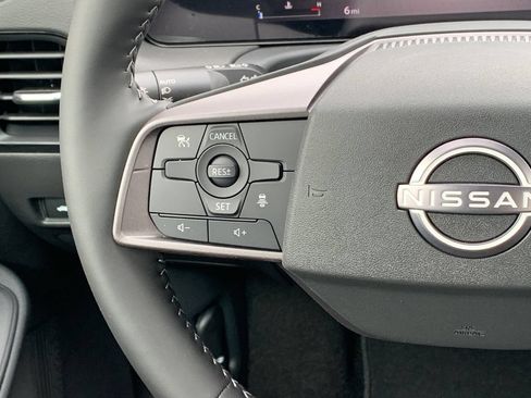 New 2026 Nissan Sentra SV w/ SV Convenience Package FWD image 9