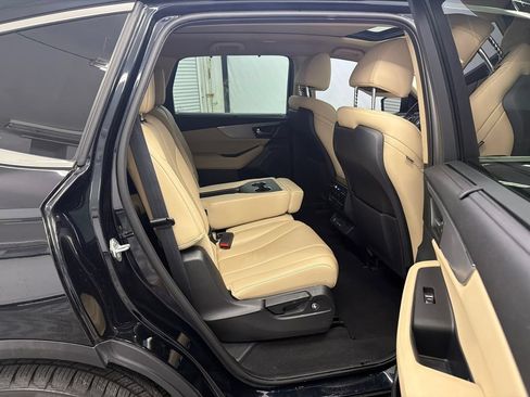 Used 2023 Acura MDX FWD w/ Technology Package image 17
