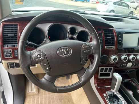 Used 2008 Toyota Sequoia Limited image 4
