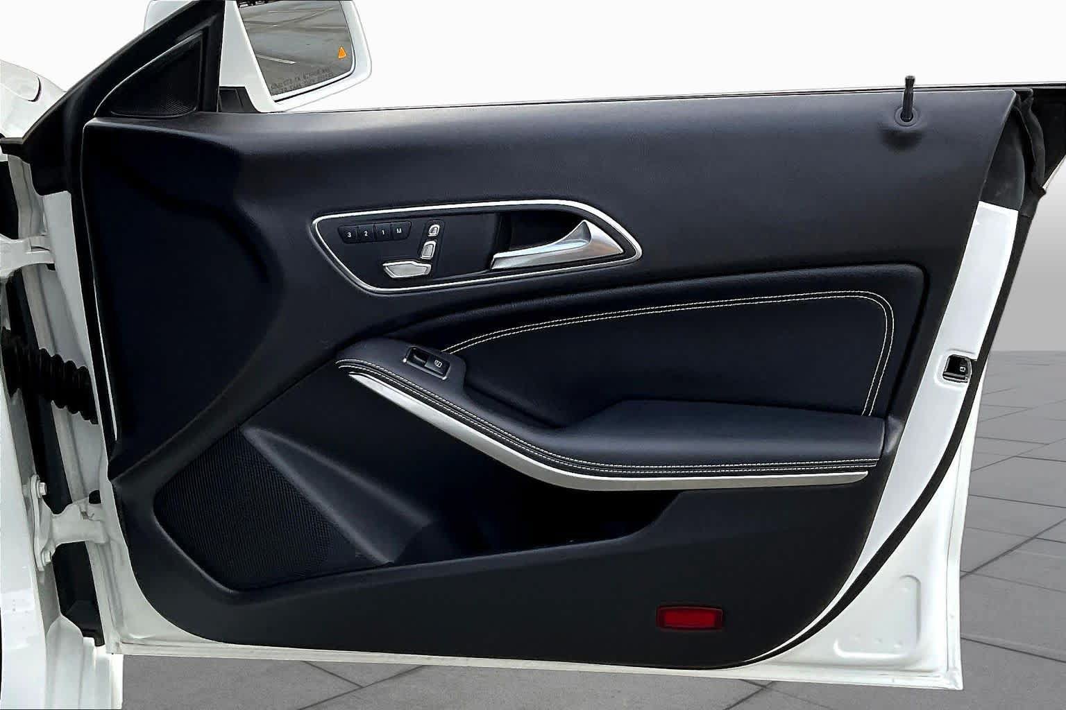 Used 2019 Mercedes-Benz CLA 250 image 22