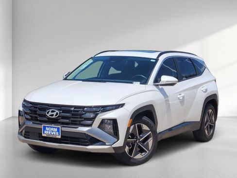 Certified 2025 Hyundai Tucson SEL FWD image 1