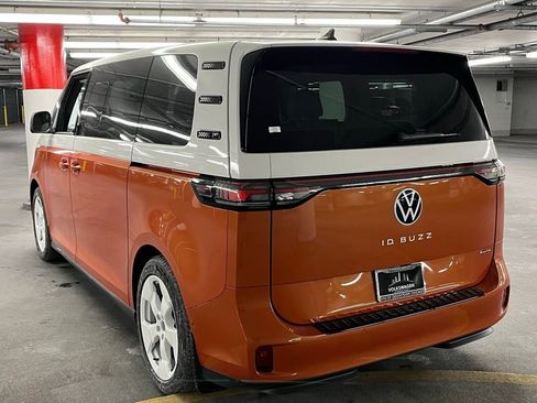 New 2025 Volkswagen ID. Buzz 1st Edition image 5