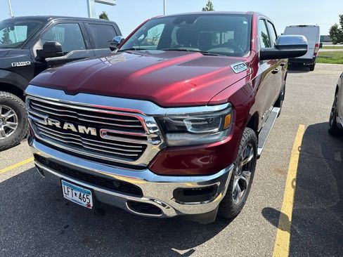 Used 2023 RAM 1500 Laramie AWD/4WD image 3