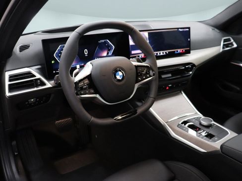 Used 2025 BMW 330i xDrive Sedan w/ Premium Package image 2