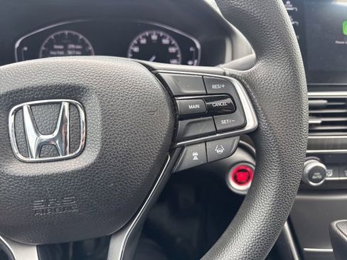Certified 2018 Honda Accord EX image 19