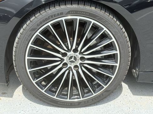 Used 2023 Mercedes-Benz C 300 Sedan image 12