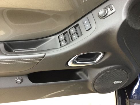 Used 2015 Chevrolet Camaro SS w/ RS Package RWD image 12
