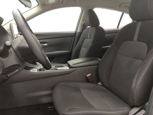 Used 2024 Nissan Sentra SV image 17