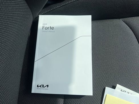 Certified 2023 Kia Forte LXS image 27