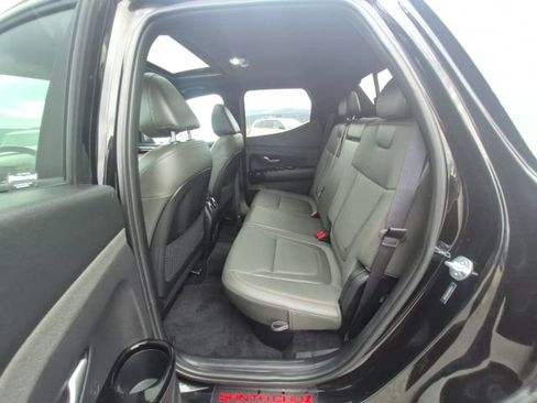 Used 2024 Hyundai Santa Cruz Limited image 11