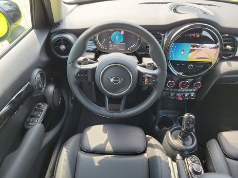 Used 2024 MINI Cooper S FWD image 22