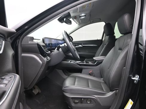 Used 2024 Buick Envision Preferred image 24