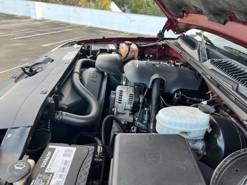 Used 2004 Chevrolet Silverado 1500 LS w/ Light Duty Power Package image 64