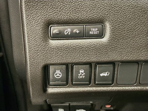 Used 2017 Nissan Murano Platinum w/ Platinum Technology Package AWD/4WD image 17