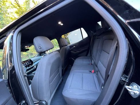 Used 2025 Chevrolet Equinox LT image 22