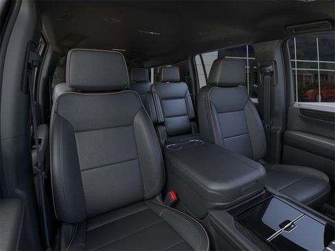 New 2025 GMC Yukon XL Elevation image 16