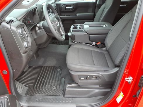 New 2026 GMC Sierra 1500 Pro w/ Graphite Edition image 6