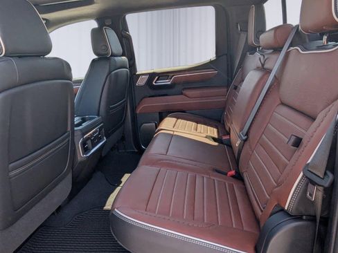 Certified 2025 GMC Sierra 1500 Denali Ultimate image 13